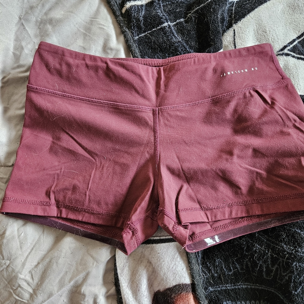 I Am Becoming 3" shorts